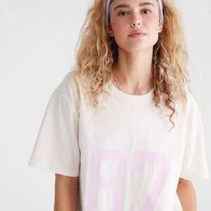 Aéropostale 87 Boyfriend Graphic Tee